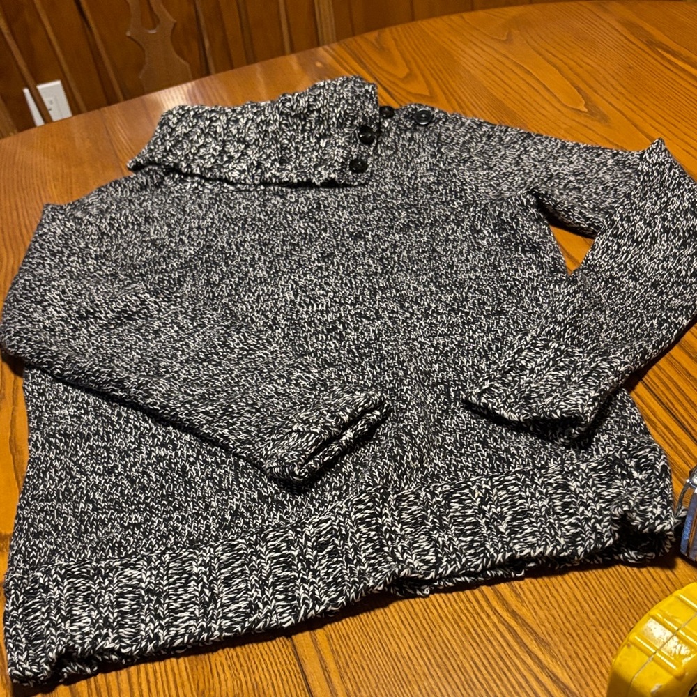 Croft & Barrow Black and White Turtleneck Sweater